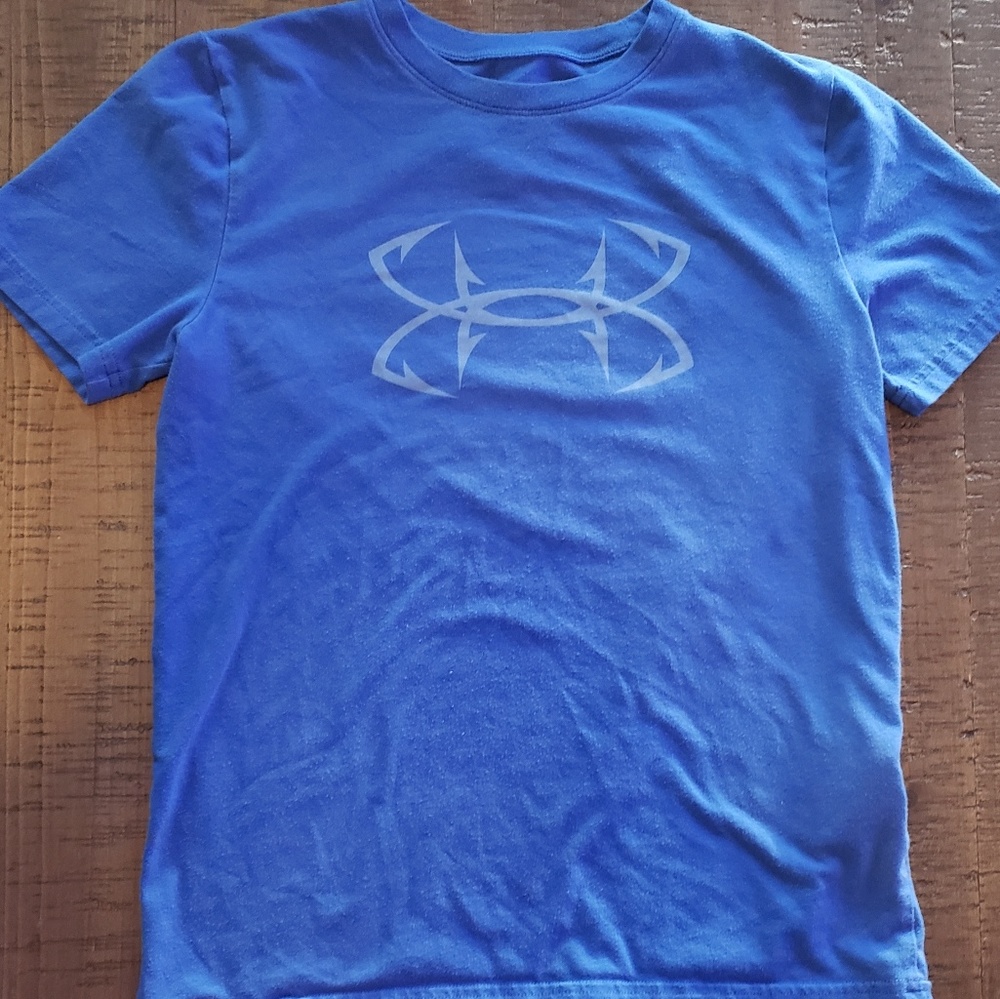 Under Armour Fish Hook Shirt